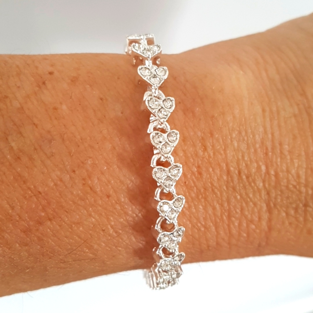Cristal Silver Hearts Bracelet 7.5 " Inches Length
